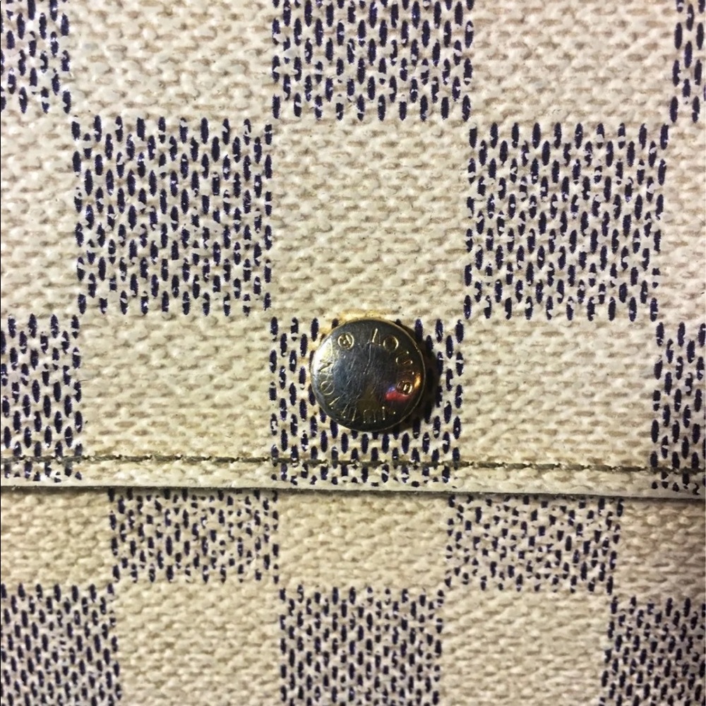 SOLDAuth Louis Vuitton Damier Azur Sarah Wallet - Picture 7 of 13